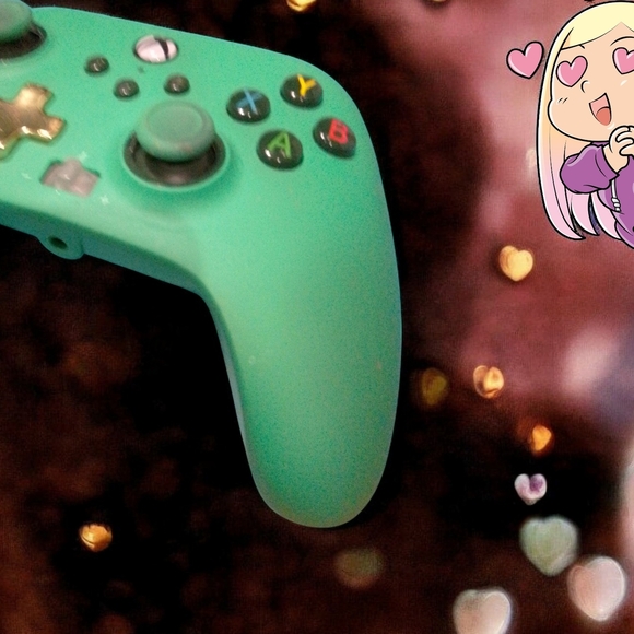 Wireless Green Gaming Controller - Picture 1 of 3